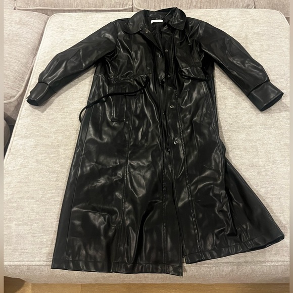 OAK + FORT
Coat 4021 vegan leather black trench coat - Picture 6 of 7